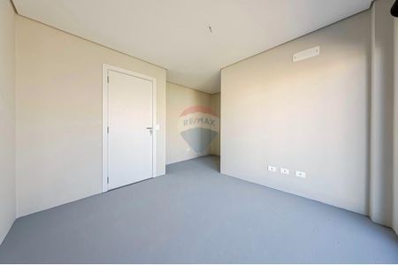 24_photo/94dcfcbfc5.b666900d81951c4e-ATLAS-73d9c6d7-85ab-4ad6-828b-a8190513e82d.jpg de apartamento à venda com 3 quartos, 170m² em Pinheirinho, Curitiba