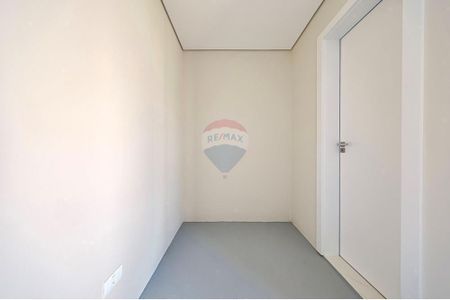 26_photo/94dcfcbfc5.b666900d81951c4e-ATLAS-d0182d72-c115-4c5b-9c87-83384e6ca7b5.jpg de apartamento à venda com 3 quartos, 170m² em Pinheirinho, Curitiba