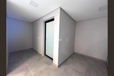 9_photo/94dcfcbfc5.ba0109754bec6c7f-ATLAS-4b9c067d-0c9c-4a7a-97fe-ef08ad837b2f.jpg de casa à venda com 3 quartos, 250m² em Pinheirinho, Curitiba