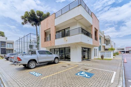 8_photo/94dcfcbfc5.ba0109754bec6c7f-ATLAS-a0d0b1b7-2d0e-4451-b8be-bd4366d9841f.jpg de casa à venda com 3 quartos, 252m² em Pinheirinho, Curitiba