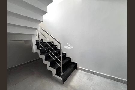 8_photo/94dcfcbfc5.ba0109754bec6c7f-ATLAS-ddd2cdca-1827-4136-9c0e-b67b4e4da0bc.jpg de casa à venda com 3 quartos, 250m² em Pinheirinho, Curitiba