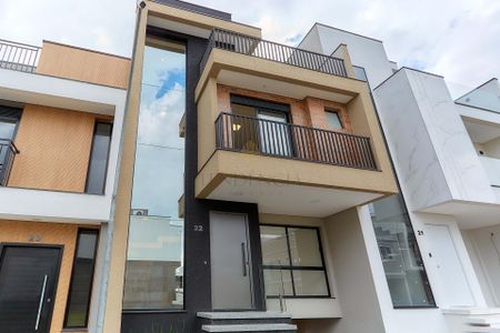 5_photo/94dcfcbfc5.ba0109754bec6c7f-ATLAS-ddf30ea6-19ec-4ba4-a729-c8b520aae9da.jpg de casa à venda com 3 quartos, 252m² em Pinheirinho, Curitiba