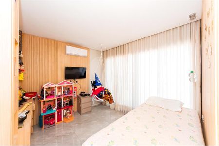 19_photo/94dcfcbfc5.f0ecc906b832f777-ATLAS-a897b702-3891-48a6-9d2d-068d41dbc098.jpg de casa à venda com 2 quartos, 214m² em Pinheirinho, Curitiba