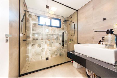 13_photo/94dcfcbfc5.f0ecc906b832f777-ATLAS-e4c83605-3120-462d-92c3-9ba9e23f6fec.jpg de casa à venda com 2 quartos, 214m² em Pinheirinho, Curitiba