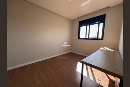 9_photo/94dcfcbfe9.56b4a938f0860212-ATLAS-4479cf60-0575-440d-9429-08ca28059cd6.jpg de casa à venda com 3 quartos, 170m² em Pinheirinho, Curitiba