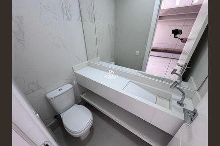 5_photo/94dcfcbfe9.56b4a938f0860212-ATLAS-ede4556c-08d4-44e2-9921-84dc37a3c8fe.jpg de casa à venda com 3 quartos, 170m² em Pinheirinho, Curitiba