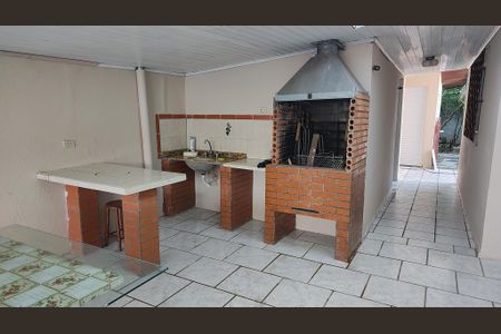 33_photo/94dcfcc451.d507f7aa6fb7bece-ATLAS-370db47d-fe29-488e-9587-c334a8f08cc6.jpg de casa à venda com 5 quartos, 170m² em Capão Raso, Curitiba