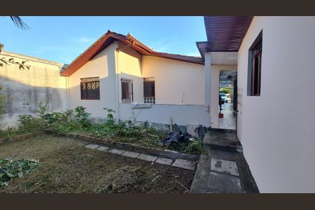 43_photo/94dcfcc451.d507f7aa6fb7bece-ATLAS-e8d987f6-3481-4786-908d-c4d566555470.jpg de casa à venda com 5 quartos, 170m² em Capão Raso, Curitiba