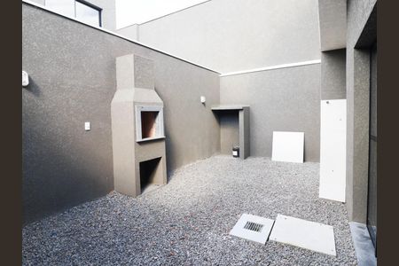 4_photo/94dcfcc45d.dfdf3a77207432af-ATLAS-11734137-e8db-428b-9363-d8224f7519ce.jpg de casa à venda com 3 quartos, 122m² em Capão Raso, Curitiba