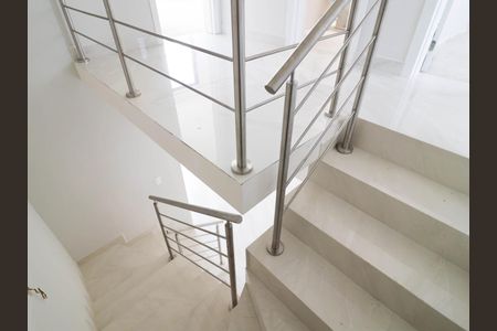 10_photo/94dcfcc45d.dfdf3a77207432af-ATLAS-813b52df-e158-4a1e-a040-12d894b6762f.jpg de casa à venda com 3 quartos, 101m² em Capão Raso, Curitiba