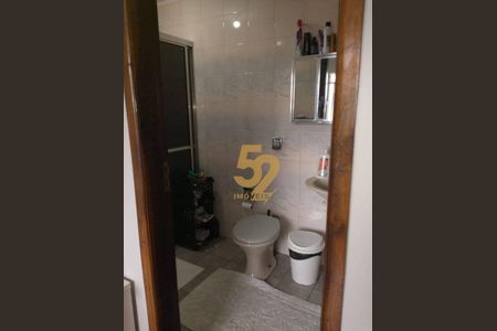 16_photo/94dcfcc667.18f6a4b8d5bea4c3-ATLAS-c9a14ed4-5313-4474-8e9b-09b14bb6128b.jpg de casa à venda com 3 quartos, 192m² em Capão Raso, Curitiba