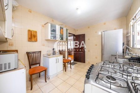 12_photo/94dcfcc667.18f6a4b8d5bea4c3-ATLAS-df8ed91d-48ff-4946-952d-e397f869e188.jpg de casa à venda com 3 quartos, 193m² em Capão Raso, Curitiba