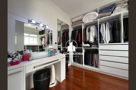 6_photo/94dcfcc6db.f911b1091b1b796d-ATLAS-3337a9f7-afef-4aee-bb92-f2b7c0ca6ca6.jpg de casa à venda com 4 quartos, 154m² em Capão Raso, Curitiba