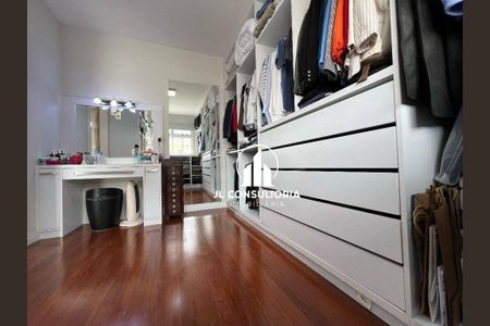 9_photo/94dcfcc6db.f911b1091b1b796d-ATLAS-a5cd625f-e3c4-4944-9a30-ec8c613c787f.jpg de casa à venda com 4 quartos, 154m² em Capão Raso, Curitiba