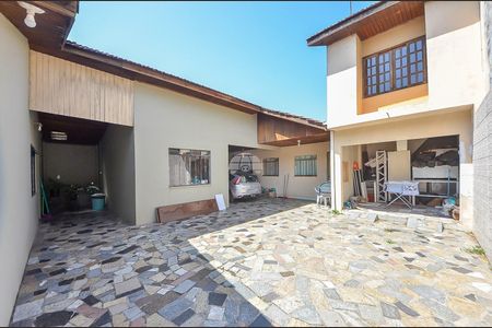 8_photo/94dcfcc741.c8a3ea8b468b2e37-ATLAS-e3f73e37-b18e-47b9-831b-c8007aeb724e.jpg de casa à venda com 3 quartos, 250m² em Capão Raso, Curitiba