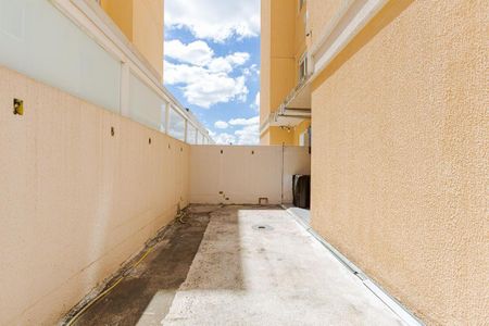 4_photo/94dcfccb53.011feef357d76553-ATLAS-c0c54481-9886-4bee-89fe-e3edbfc4737b.jpg de apartamento à venda com 2 quartos, 118m² em Capão Raso, Curitiba