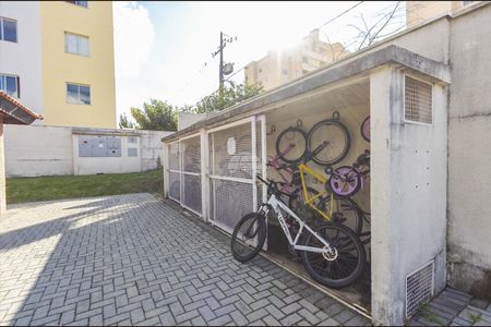 11_photo/94dcfccb61.9fdd0332793f6683-ATLAS-3bc4e21a-6aaa-45d9-94b5-c00dbe9c7c01.jpg de apartamento à venda com 2 quartos, 47m² em Cidade Industrial de Curitiba, Curitiba