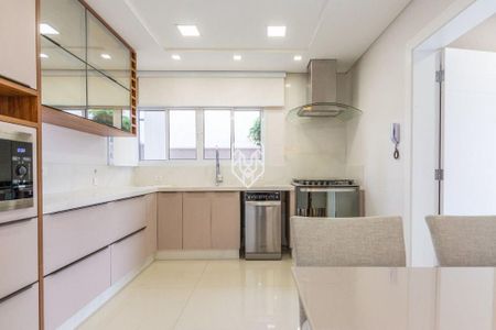 11_photo/94dcfcccfd.726d8d76a5507adc-ATLAS-e87993e3-36ce-4fc5-bfcf-20ac3982bb42.jpg de casa para alugar com 3 quartos, 237m² em Cidade Industrial de Curitiba, Curitiba