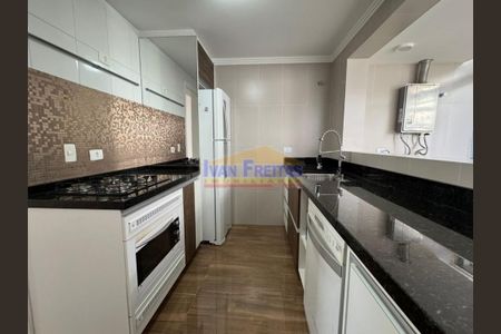 4_photo/94dcfcccff.3b1b4b7b30132152-ATLAS-21c248a9-0173-408d-9fb9-9416f6f3d3df.jpg de casa à venda com 3 quartos, 165m² em Cidade Industrial de Curitiba, Curitiba