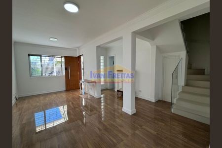 6_photo/94dcfcccff.3b1b4b7b30132152-ATLAS-ea720db4-a017-4cc6-b916-e082adacb9cd.jpg de casa à venda com 3 quartos, 165m² em Cidade Industrial de Curitiba, Curitiba