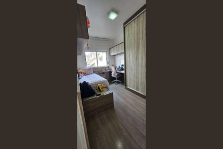 18_photo/94dcfccd17.f7b46fd9919be053-ATLAS-b4f28d5e-23a4-4d88-bb33-7ff943071a69.jpg de casa à venda com 5 quartos, 141m² em Cidade Industrial de Curitiba, Curitiba