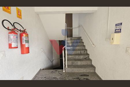 12_photo/94dcfccdb1.6f47447a0a4e268d-ATLAS-5afb31d5-07e8-4774-9f96-42af7fcb4085.jpg de apartamento à venda com 3 quartos, 70m² em Capão Raso, Curitiba