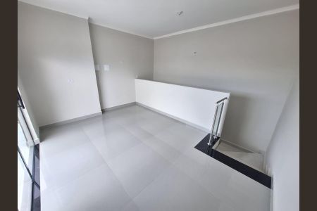 12_photo/94dcfccdf9.732b7fd8aaa5f07d-ATLAS-d9e9333e-0b68-4783-aa33-ed4797467cb0.jpg de casa à venda com 3 quartos, 160m² em Cidade Industrial de Curitiba, Curitiba