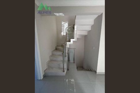 8_photo/94dcfccdf9.c71f1d8725b4ceca-ATLAS-bb65883a-9005-4432-8d1e-598f6229b47f.jpg de casa à venda com 3 quartos, 160m² em Cidade Industrial de Curitiba, Curitiba