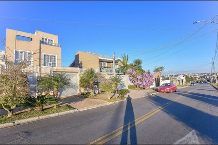 5_photo/94dcfcce99.9572e7b1eb576615-ATLAS-d76c0945-d315-4a8b-a897-c8eb2d479c30.jpg de casa à venda com 3 quartos, 128m² em Cidade Industrial de Curitiba, Curitiba