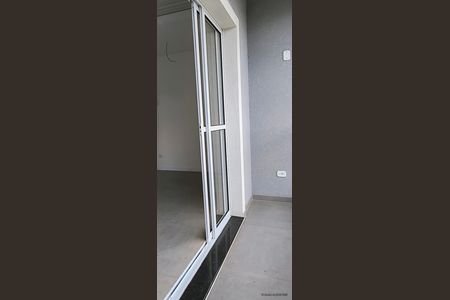 8_photo/94dcfcd091.ad4cb646d29dc17e-ATLAS-7ce67cf0-19eb-463e-9ee7-5c573b9ca766.jpg de casa à venda com 3 quartos, 149m² em Cidade Industrial de Curitiba, Curitiba