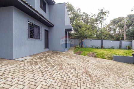 43_photo/94dcfcd103.fe96b63aec789ef1-ATLAS-4a93a10d-3b5c-4fba-afbe-8f188c527eb3.jpg de casa à venda com 5 quartos, 300m² em Cidade Industrial de Curitiba, Curitiba