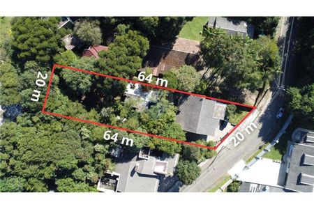 47_photo/94dcfcd103.fe96b63aec789ef1-ATLAS-8d492947-3a36-4e01-b585-459873de8307.jpg de casa à venda com 5 quartos, 300m² em Cidade Industrial de Curitiba, Curitiba