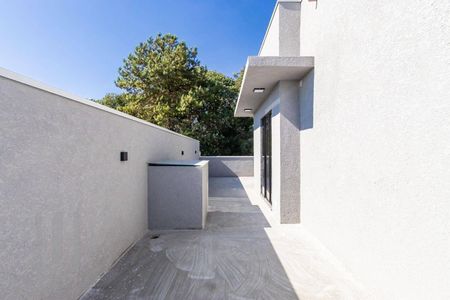 2_photo/94dcfcd387.d7a91d1757fec3a4-ATLAS-0cbb6625-ab0a-4b79-9cd2-edf1795767c4.jpg de casa à venda com 2 quartos, 120m² em Cidade Industrial de Curitiba, Curitiba