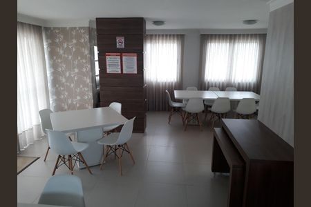 17_photo/94dcfcd463.7d01d2ab176dea69-ATLAS-ada5f27c-c38d-4c74-ab3e-a5fe1e3e612c.jpg de apartamento à venda com 3 quartos, 71m² em Cidade Industrial de Curitiba, Curitiba