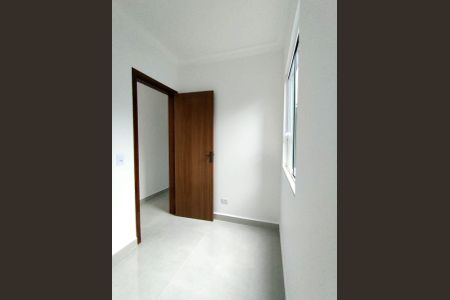 7_photo/94dcfcd5a3.2f15d505e37c7ac5-ATLAS-5b251fac-aeb2-458f-8792-de168b9b889f.jpg de casa à venda com 2 quartos, 44m² em Cidade Industrial de Curitiba, Curitiba