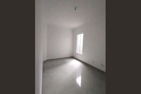 11_photo/94dcfcd5a3.2f15d505e37c7ac5-ATLAS-78faa66a-540a-486e-80bf-0bb191dfa2db.jpg de casa à venda com 2 quartos, 44m² em Cidade Industrial de Curitiba, Curitiba