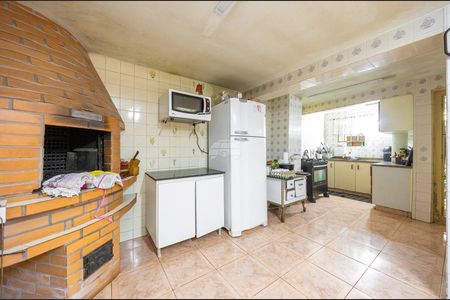 9_photo/94dcfcd5cf.c6267d18045375b9-ATLAS-e7567fa8-692b-4d5e-aa86-d8eaf5475f79.jpg de casa à venda com 5 quartos, 200m² em Cidade Industrial de Curitiba, Curitiba