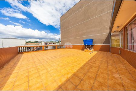 25_photo/94dcfcd5ef.be7acf1ef5ff8b01-ATLAS-0172812f-7e27-4ff7-b3ad-92d9790ff82d.jpg de casa à venda com 5 quartos, 343m² em Cidade Industrial de Curitiba, Curitiba