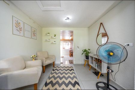 5_photo/94dcfcd63b.1e45c290f45d527b-ATLAS-8d924986-25f3-494f-9733-4f9398e95d1a.jpg de casa à venda com 3 quartos, 140m² em Cidade Industrial de Curitiba, Curitiba