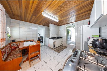 12_photo/94dcfcd63b.1e45c290f45d527b-ATLAS-e7ce23ff-62ed-45a0-be5e-7f3088bb6d68.jpg de casa à venda com 3 quartos, 140m² em Cidade Industrial de Curitiba, Curitiba