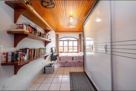 7_photo/94dcfcd71b.8c50d63e4d766ae8-ATLAS-e9d8ae8a-e85a-4415-af22-73f6fac76e91.jpg de casa à venda com 4 quartos, 125m² em Cidade Industrial de Curitiba, Curitiba