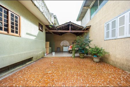 26_photo/94dcfcd73f.93b8fa184532727f-ATLAS-8d87831f-0337-40bc-ad8f-4b86ac5cc88f.jpg de casa à venda com 8 quartos, 600m² em Cidade Industrial de Curitiba, Curitiba