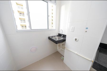 3_photo/94dcfcd9e3.4af50f401d2c041a-ATLAS-e0852875-41cc-49c5-baf0-d3ea5bb5d042.jpg de apartamento à venda com 2 quartos, 79m² em Cidade Industrial de Curitiba, Curitiba