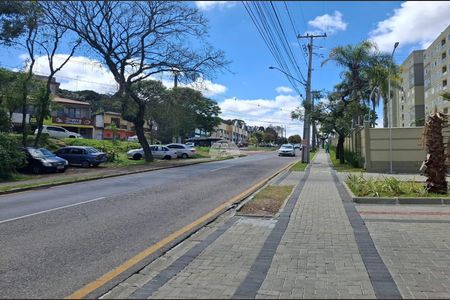 10_photo/94dcfcd9e3.e888c88c936b7c98-ATLAS-e9d22f7c-50f1-4dc5-86f8-eb291fed3b3a.jpg de apartamento para alugar com 2 quartos, 56m² em Cidade Industrial de Curitiba, Curitiba