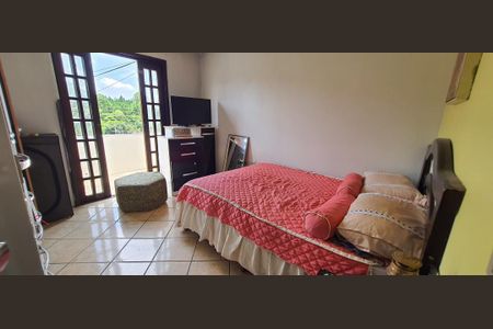 3_photo/94dcfceac1.f742e0a825442cf0-ATLAS-da967630-c54a-49fe-a964-2e9762a2a639.jpg de casa à venda com 3 quartos, 218m² em Pinheirinho, Curitiba