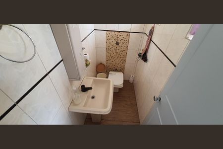 2_photo/94dcfceac1.f742e0a825442cf0-ATLAS-dbf96096-9480-4ee9-8321-95fd85d9495a.jpg de casa à venda com 3 quartos, 218m² em Pinheirinho, Curitiba