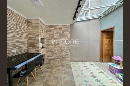 7_photo/94dcfd08e7.4e1a6e6486a440d9-ATLAS-97e90a57-9749-4984-881f-e7370c0dedd2.jpg de casa à venda com 2 quartos, 100m² em Cidade Industrial de Curitiba, Curitiba