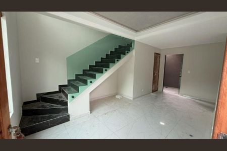 26_photo/94dcfd08ed.54b8780a509023fd-ATLAS-855f2296-5774-4868-ada7-1535fa1cf4e4.jpg de casa à venda com 3 quartos, 80m² em Cidade Industrial de Curitiba, Curitiba