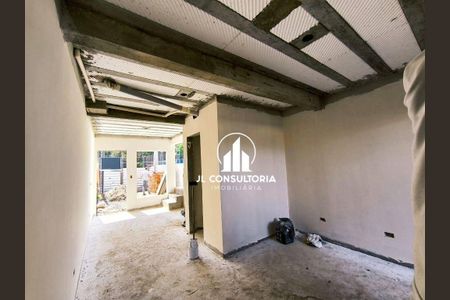 6_photo/94dcfd09bd.ff814dd41d6488d0-ATLAS-0254643f-53d1-475c-8a0c-36de0e0cb041.jpg de casa à venda com 2 quartos, 76m² em Cidade Industrial de Curitiba, Curitiba