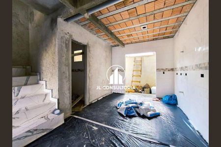 23_photo/94dcfd09c7.40d9156f2e18fdd4-ATLAS-f9dfd01b-e464-470d-bb19-4aec019db144.jpg de casa à venda com 3 quartos, 78m² em Cidade Industrial de Curitiba, Curitiba